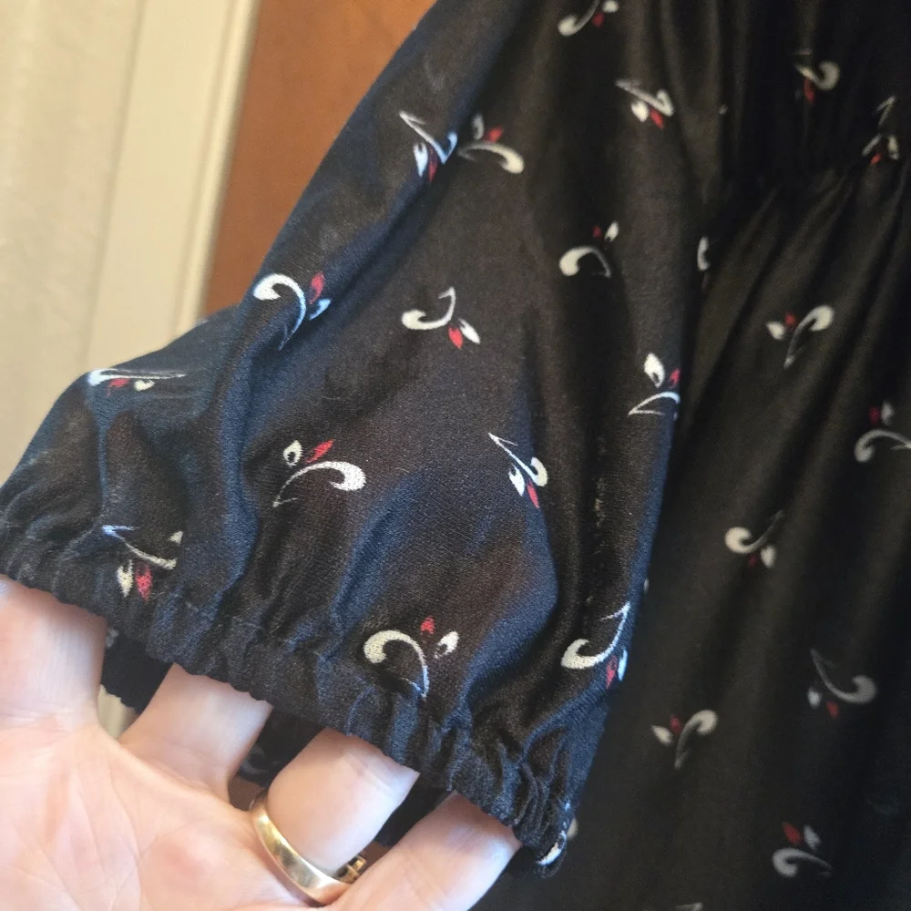 Vintage BEAUTIFUL sheer black & floral dress no tags or size approx szM - Picture 4 of 8